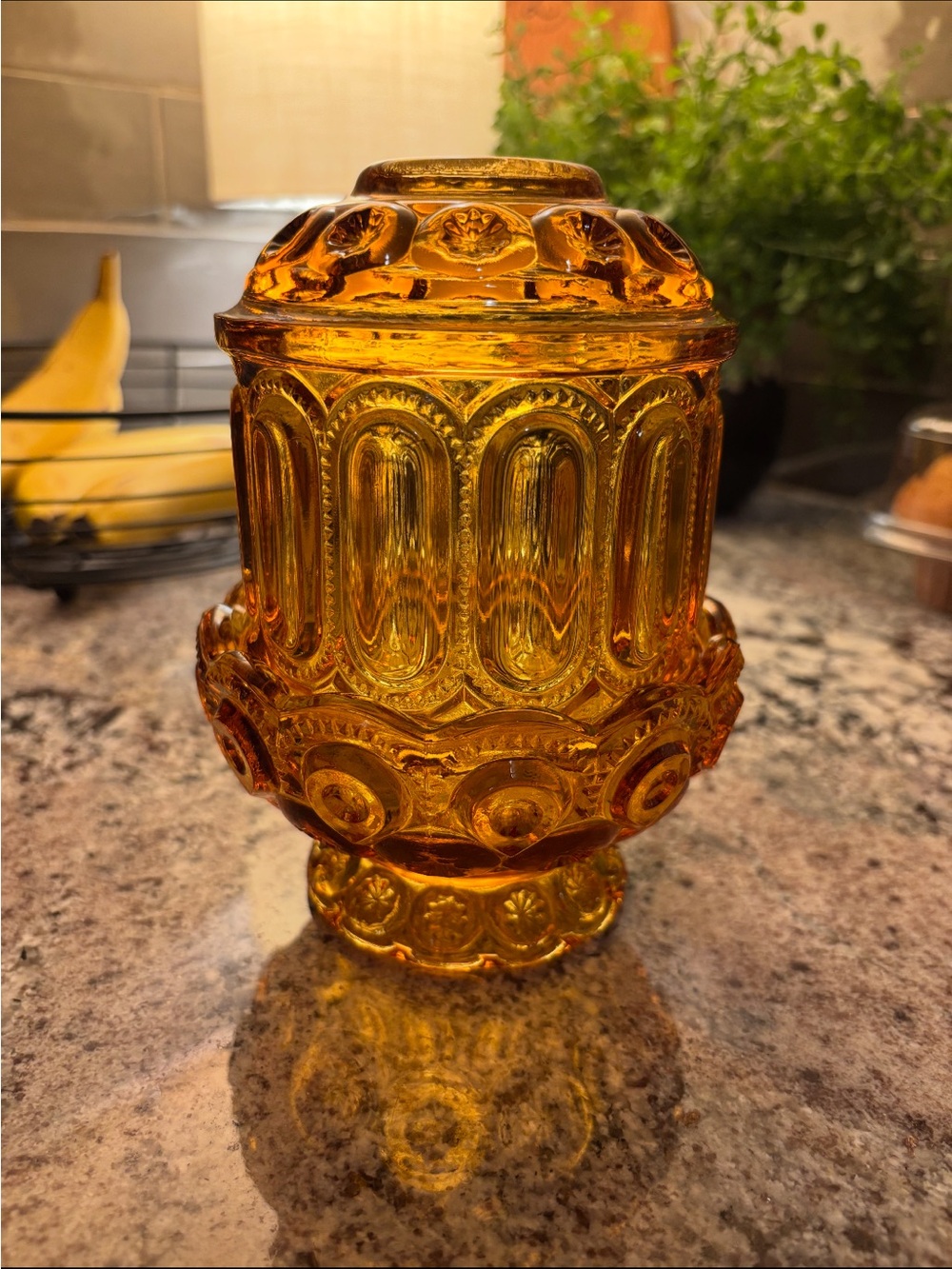 VTG MCM  L.E. SMITH AMBER GLASS MOON & STARS FAIRY LAMP 6 1/4" GREAT CONDITION